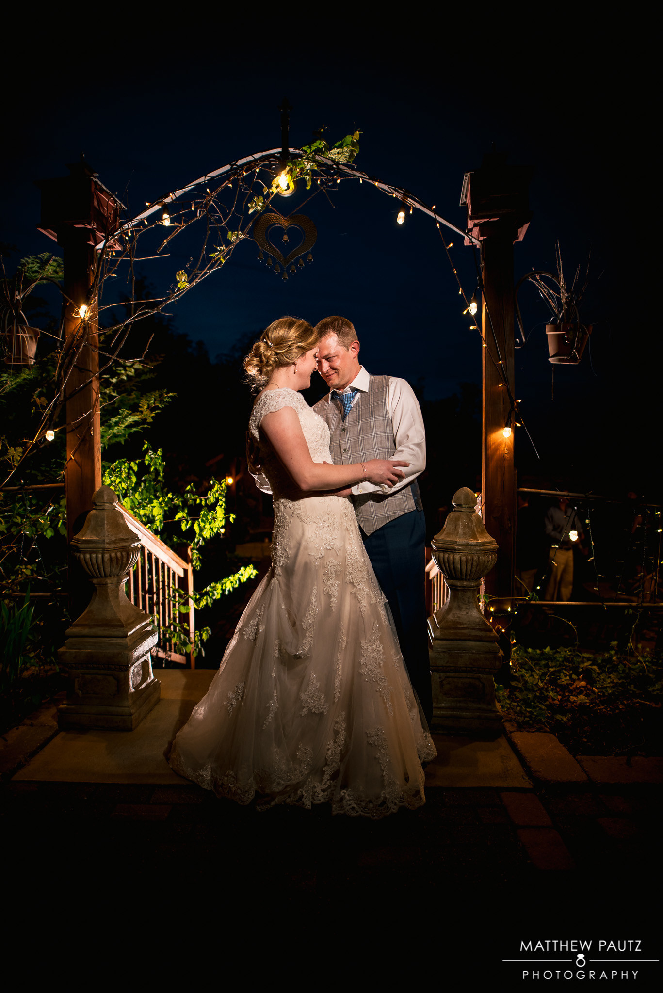  Matthew Pautz truly out did himself in capturing these evening couple photos. 