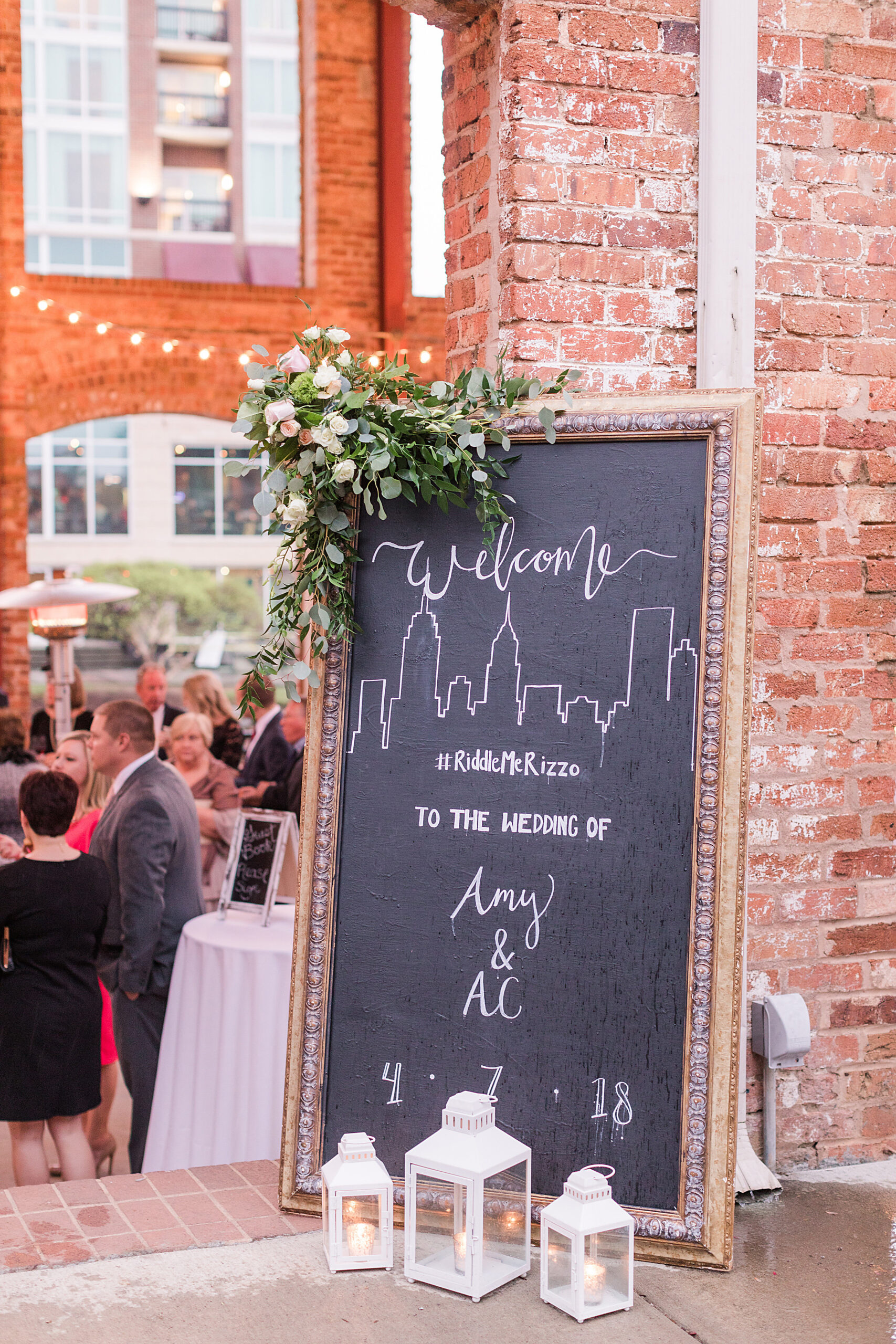  So many neat NYC touches to this Greenville wedding! 